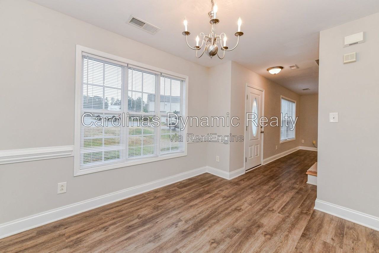 1002 Hannah Pl - Photo 7 of 43