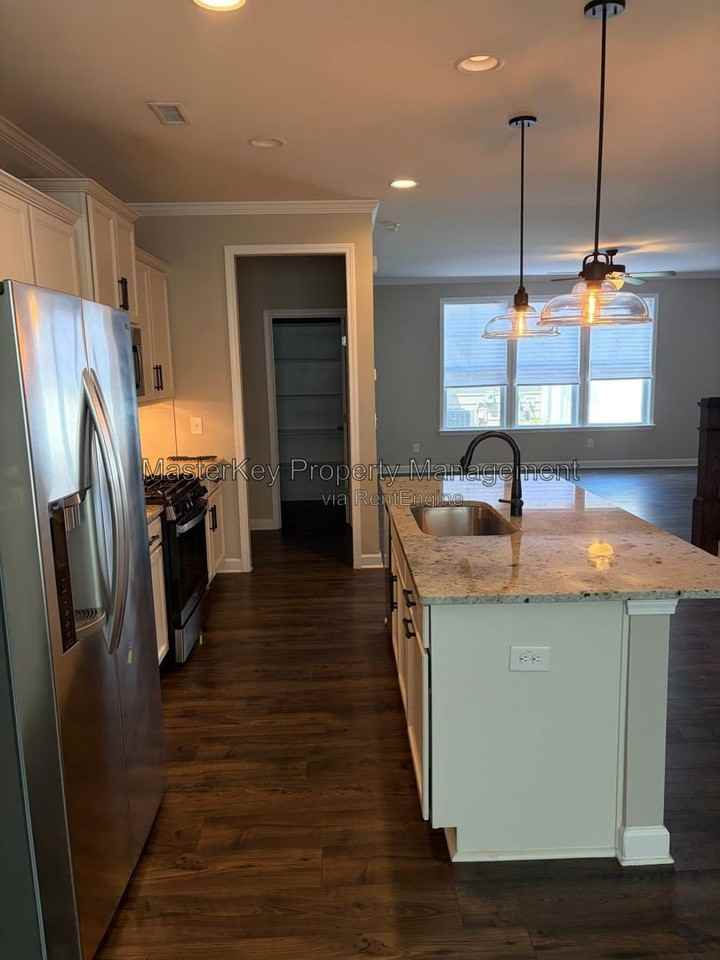 727 Carraway Garden Dr - Photo 5 of 24