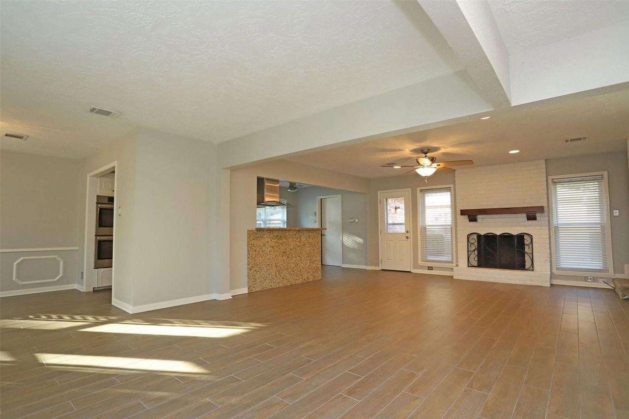 12870 Westella Dr - Photo 3 of 24