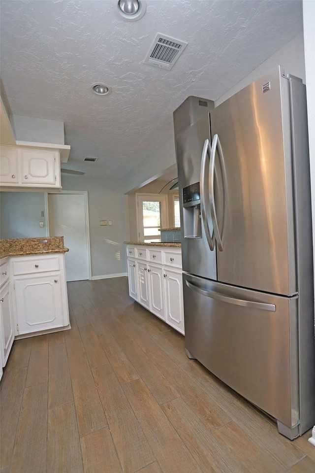 12870 Westella Dr - Photo 7 of 24