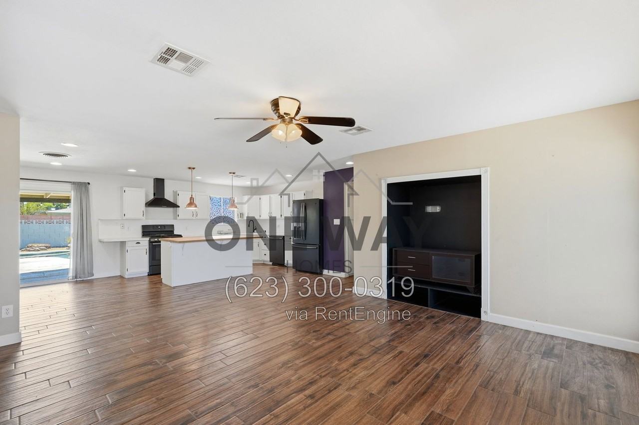 1239 W Elna Rae St - Photo 7 of 38