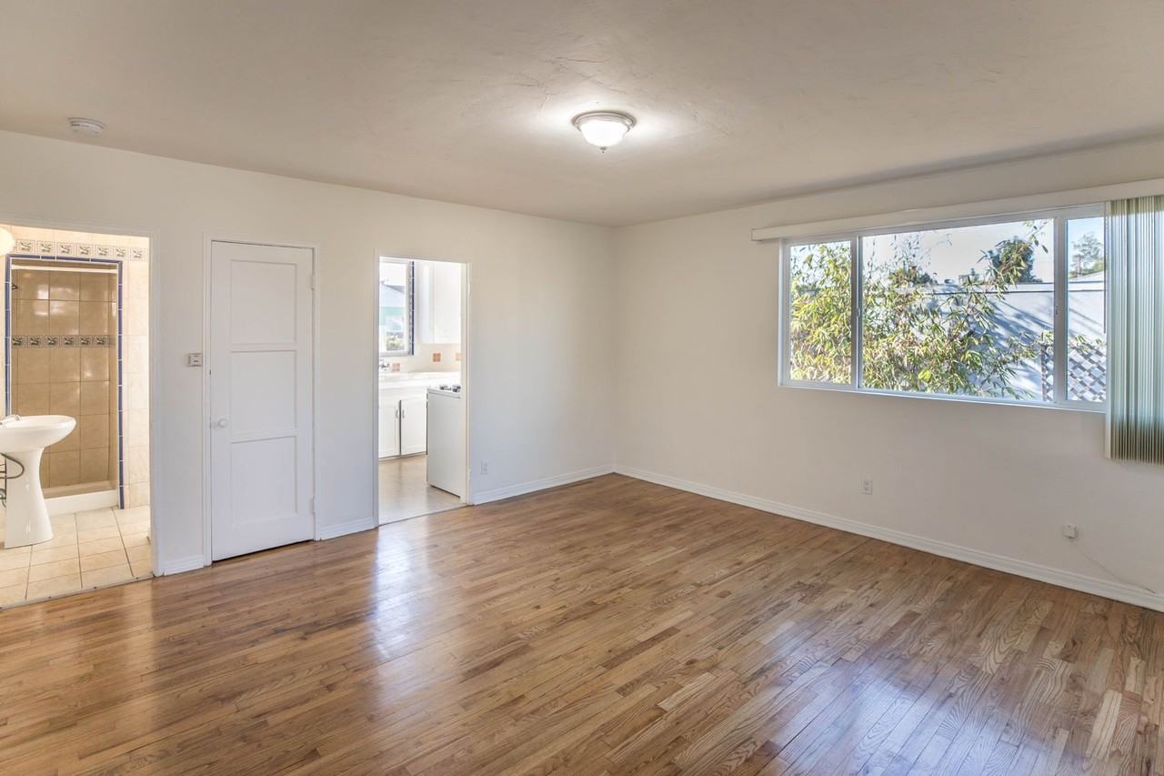 2014 Delaware Ave #2014A - Photo 2 of 13