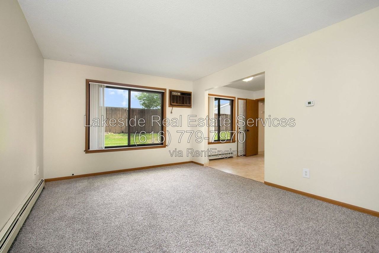 2914 Earle Ave Sw #1 - Photo 4 of 43