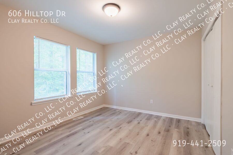 606 Hilltop Dr - Photo 6 of 50