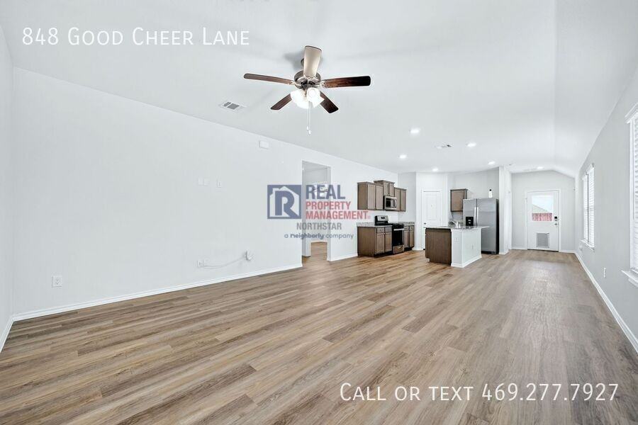 848 Good Cheer Ln - Photo 5 of 32