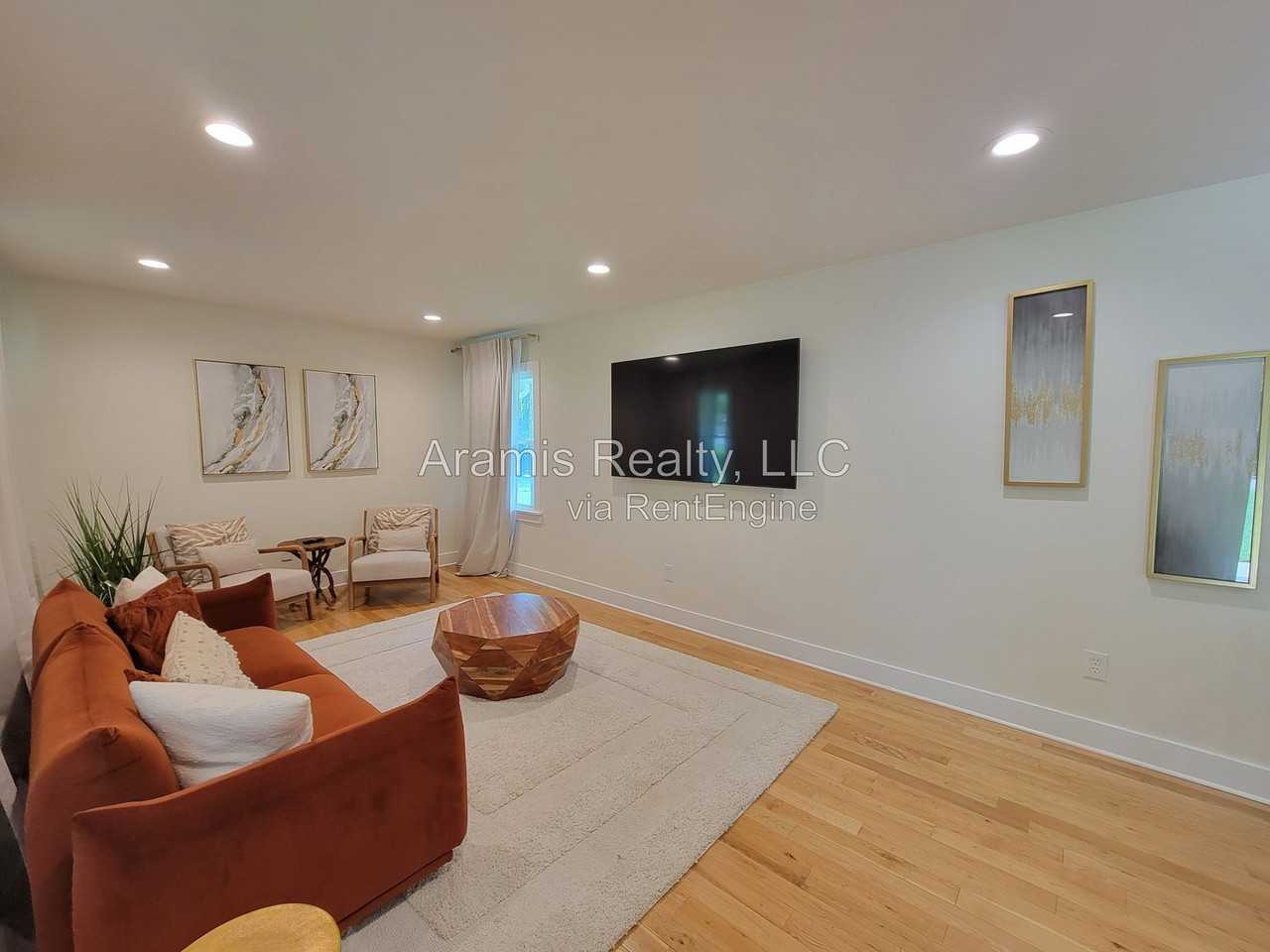 2376 Spring Creek Rd - Photo 5 of 50