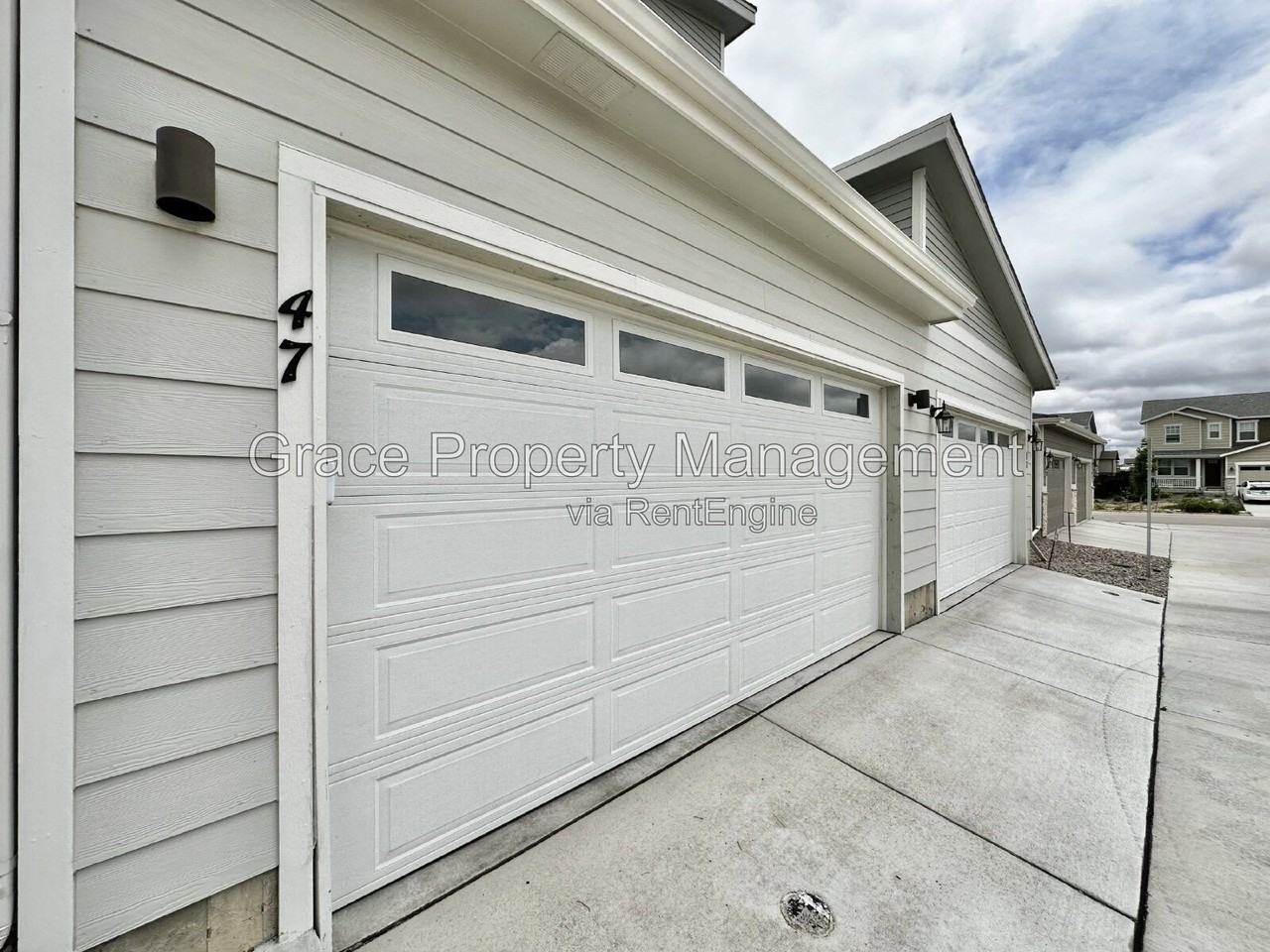 47 N Uriah St - Photo 5 of 28