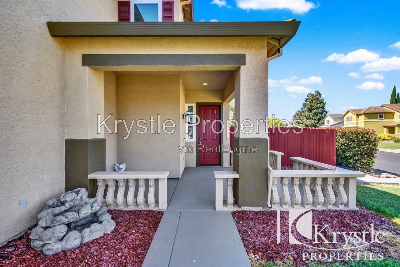 824 Cedarcrest Dr - Photo 7 of 35