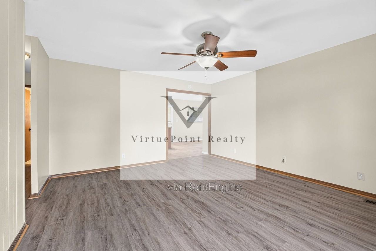 244 S Murray Hill Rd - Photo 4 of 26
