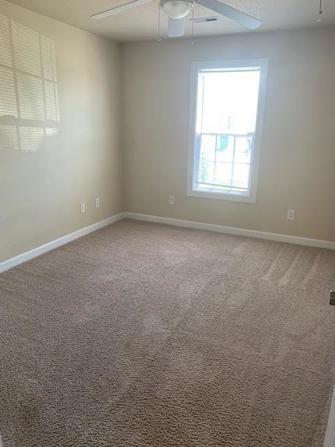 1212A Masters Ln - Photo 4 of 21
