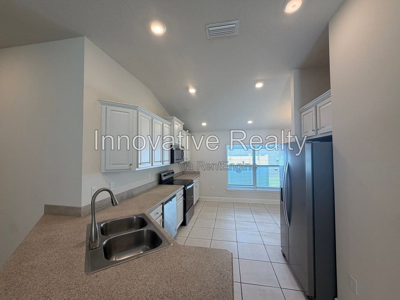 2313 Angel Fish Loop - Photo 4 of 17