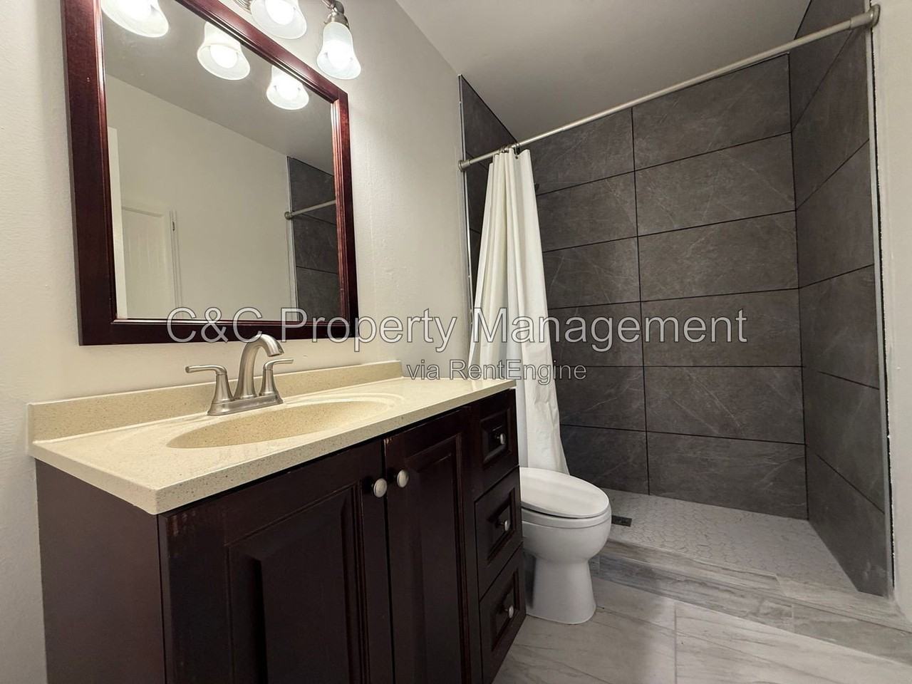 825 Balboa Ave #307 - Photo 4 of 7
