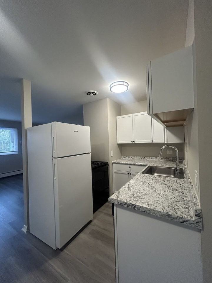 1590 Glen Parker Ave #1 - Photo 7 of 16