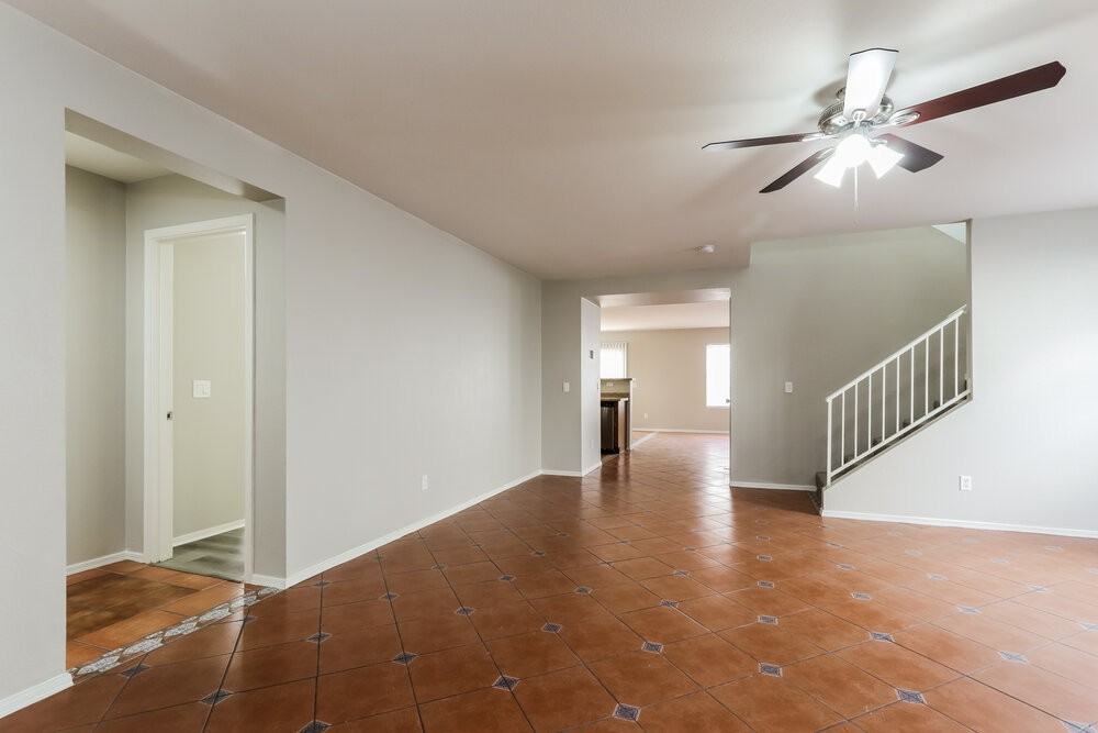 7356 S Messala Ct - Photo 5 of 17
