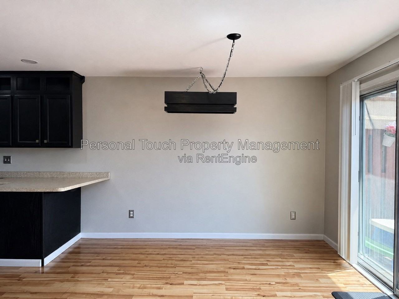 2722 33 1/2 Ave S - Photo 4 of 31
