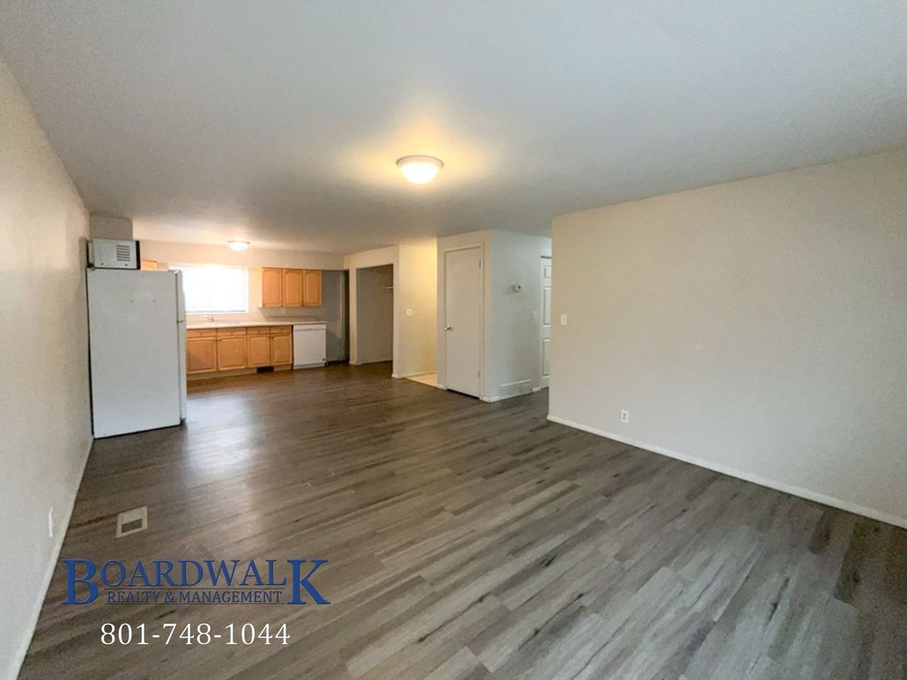233 E Julie Anna Dr - Photo 5 of 20