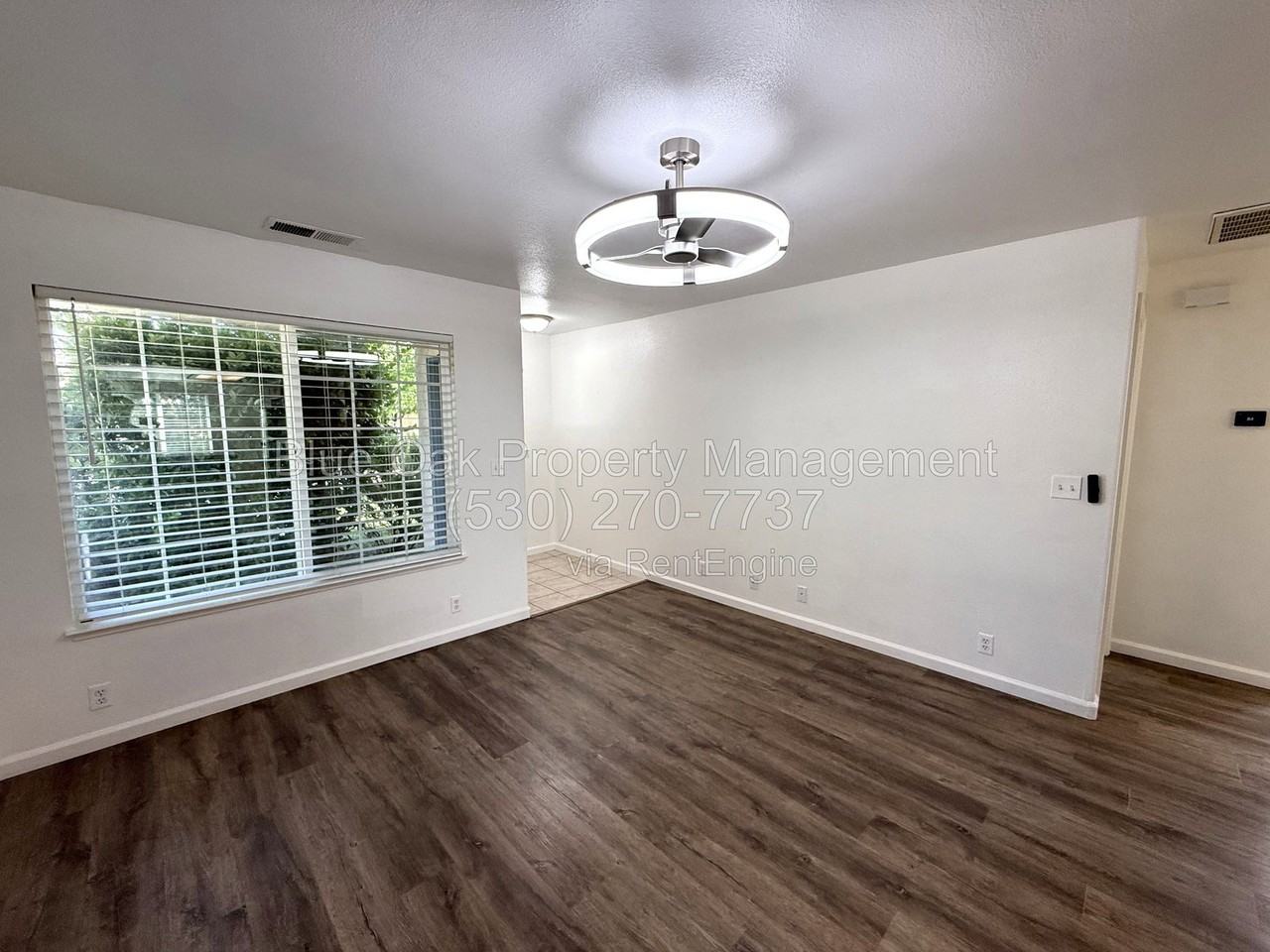 39 Skywalker Ct - Photo 3 of 12