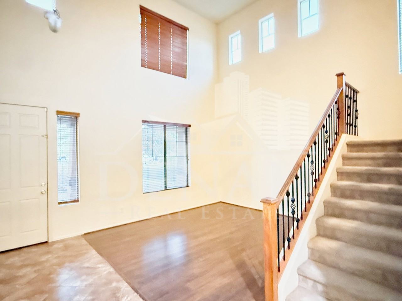 144 S 108th Dr - Photo 4 of 25