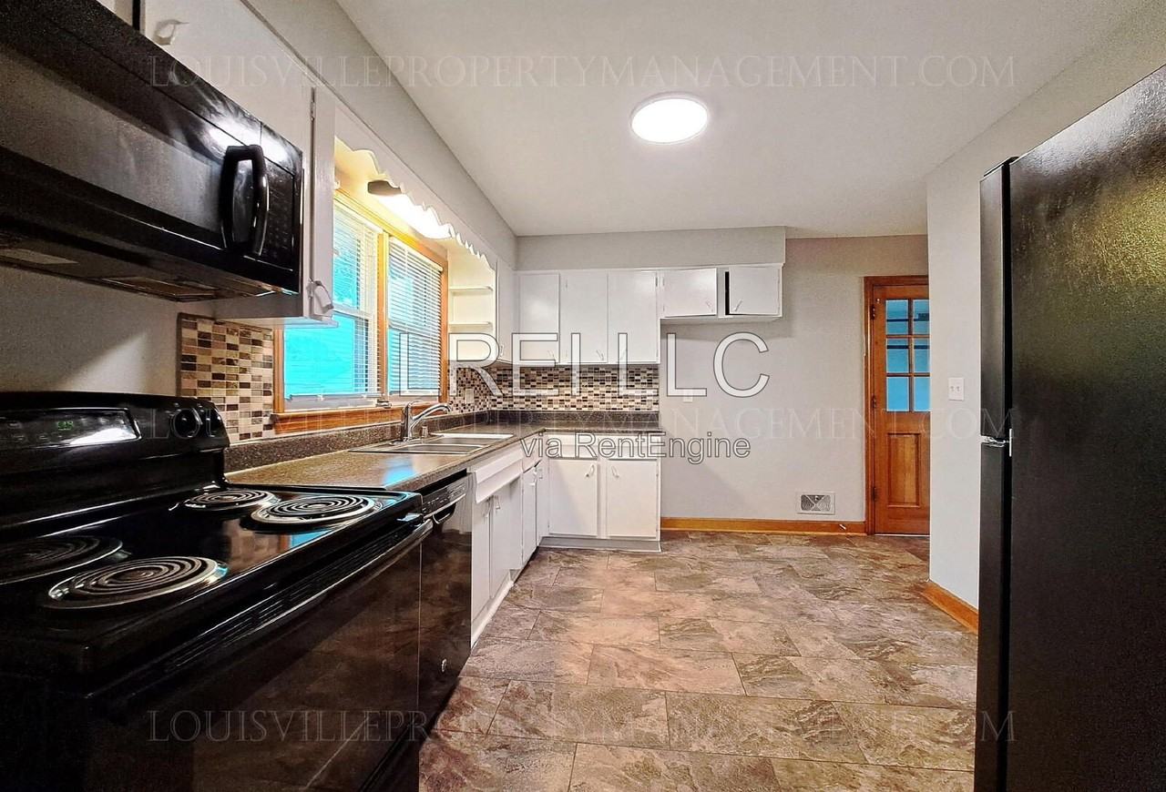 3508 Janell Rd - Photo 7 of 22