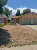 1608 W Summit Ave - Photo 1 of 1
