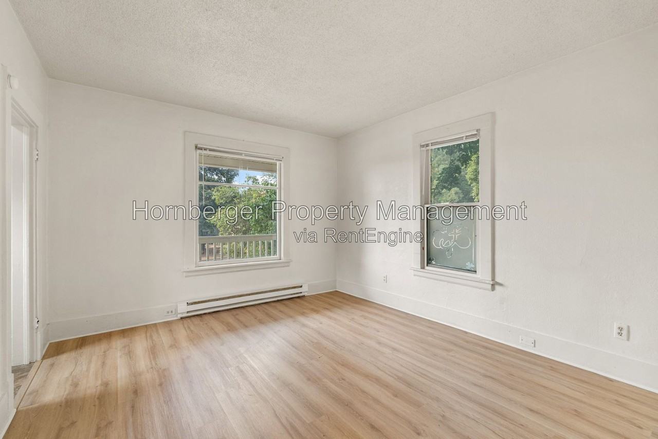 1504 W Alice Ave - Photo 6 of 30