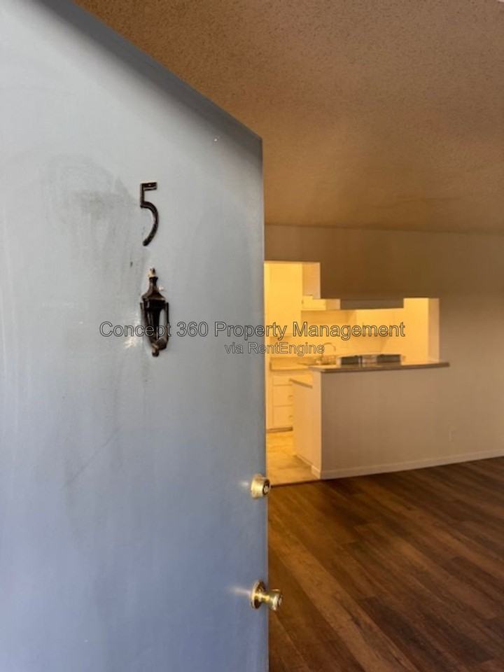 1011 Ohio Ave #5 - Photo 4 of 19