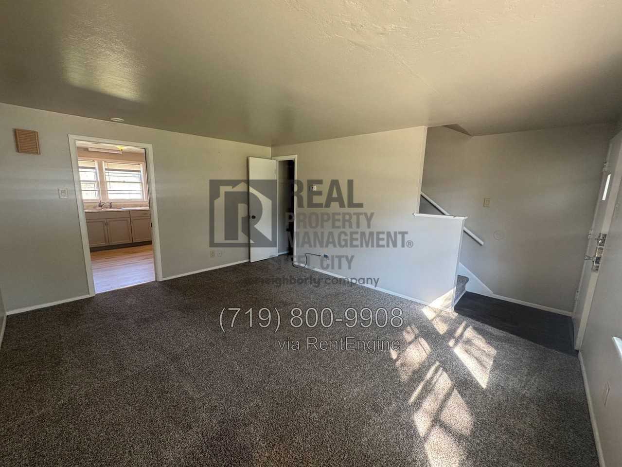 1542 Bonforte Blvd - Photo 4 of 17