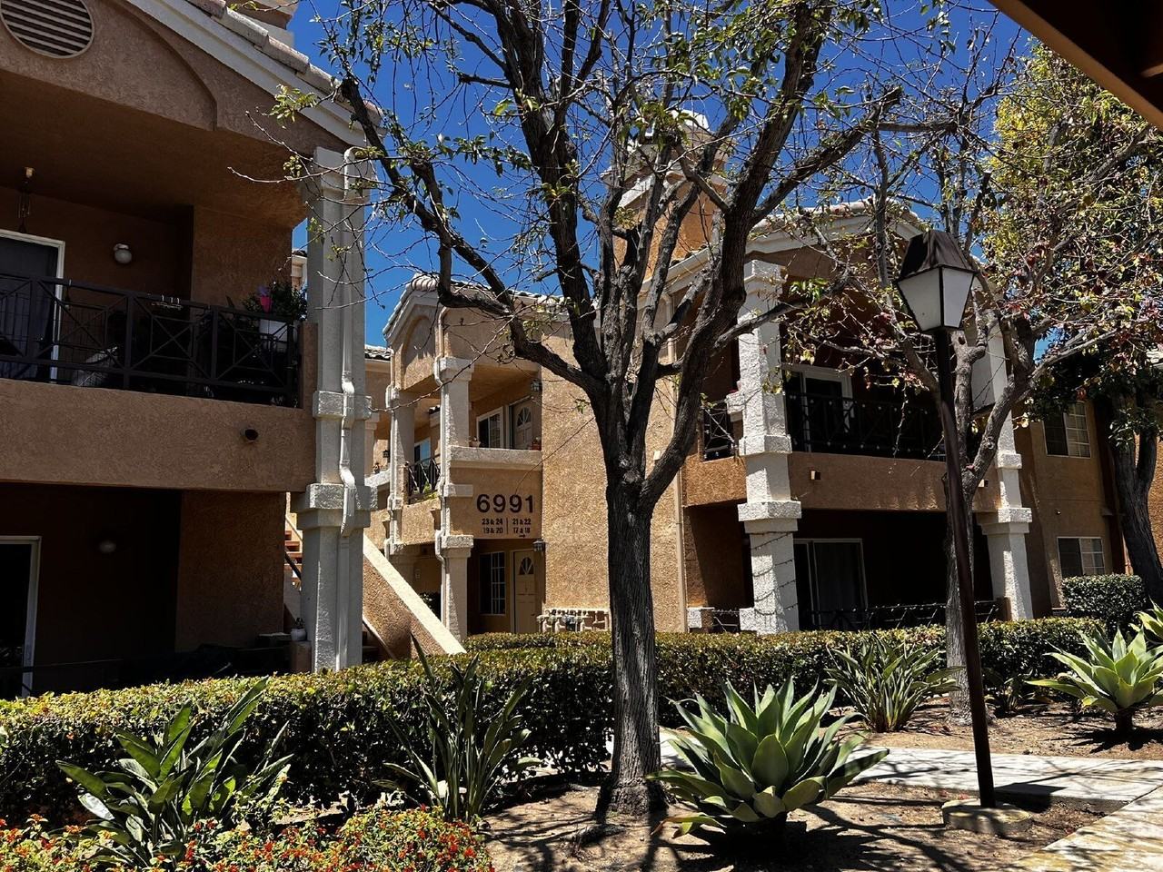 6991 Ballena Way #18 - Photo 4 of 50