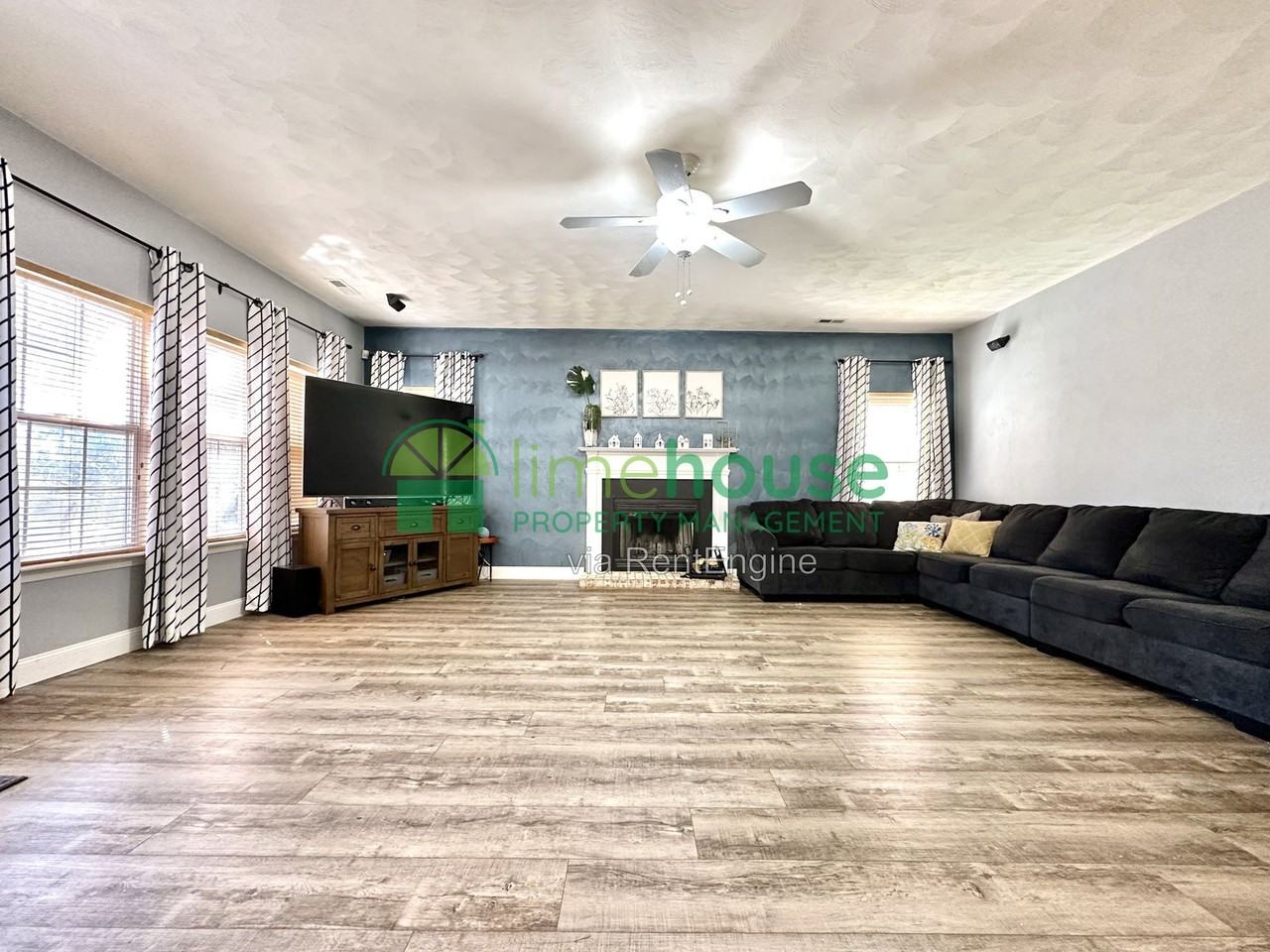 4413 Valera Ct - Photo 4 of 16