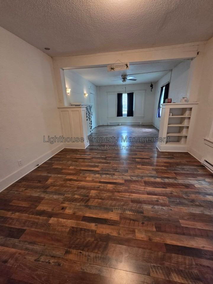 112 E Britain Ave #1 - Photo 3 of 7