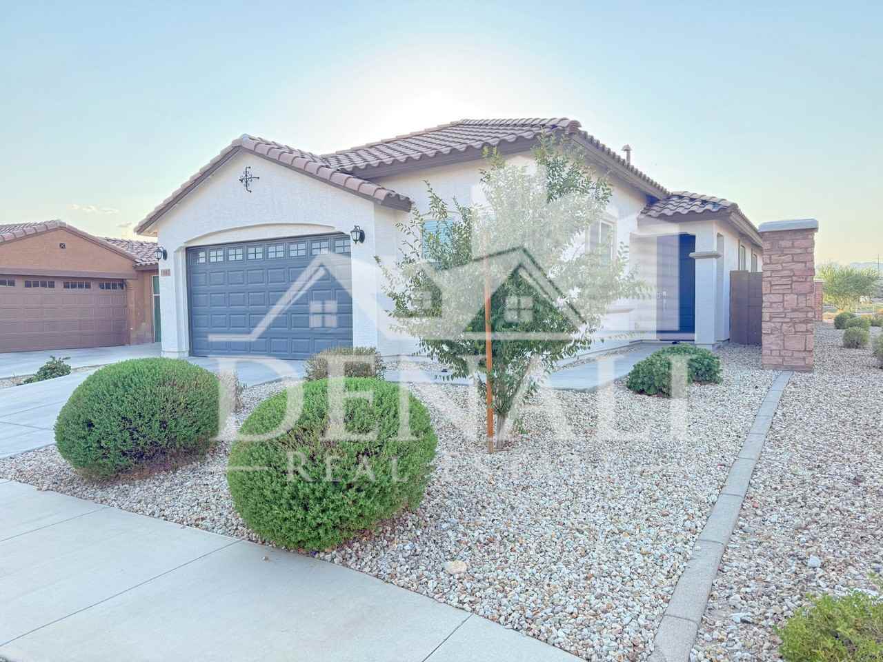 11682 N 188th Dr - Photo 2 of 22