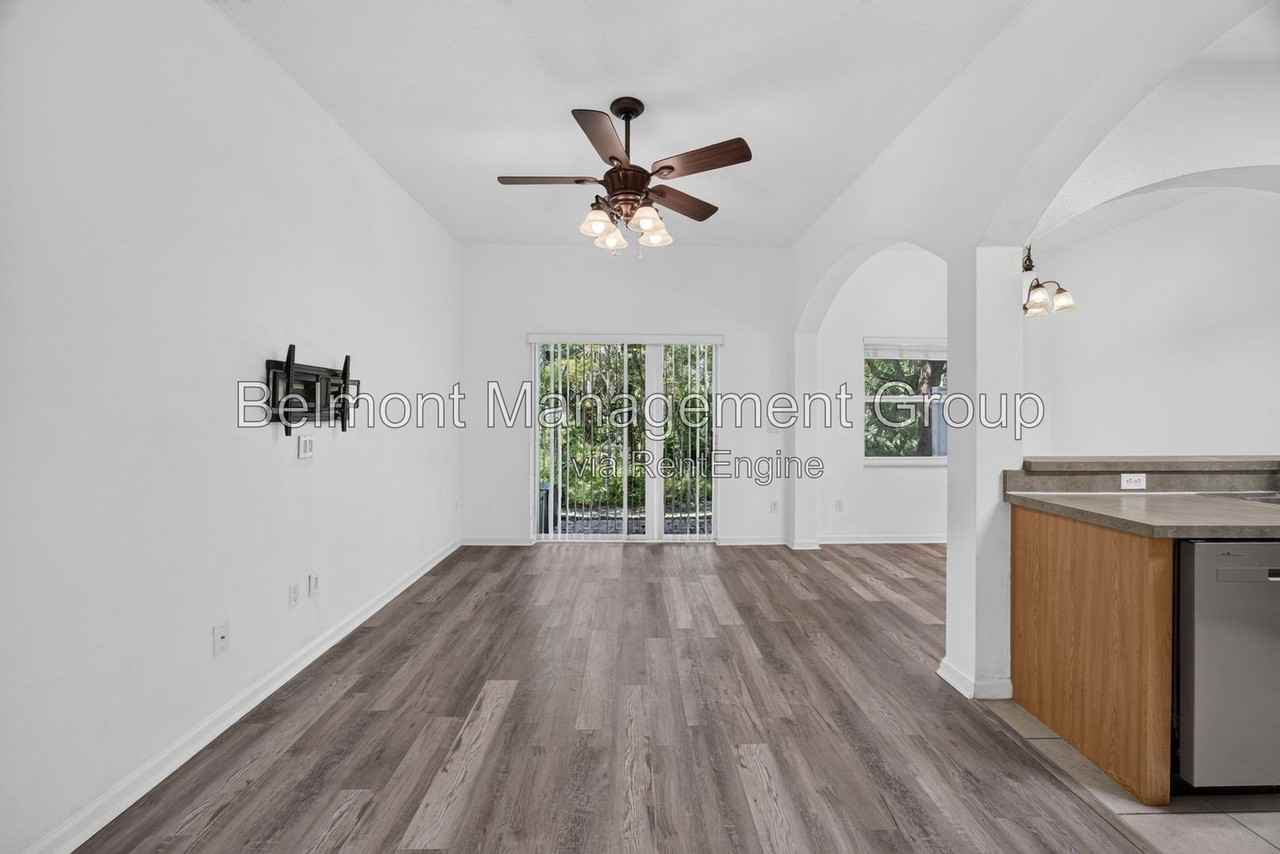 16073 Old Ash Loop - Photo 4 of 18