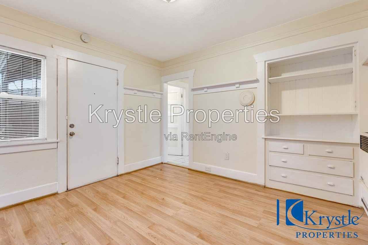 1117 Sutter St - Photo 3 of 16