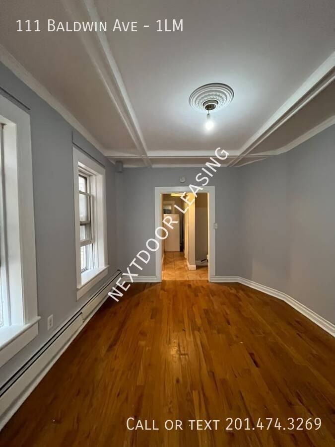 111 Baldwin Ave #1LM - Photo 4 of 8