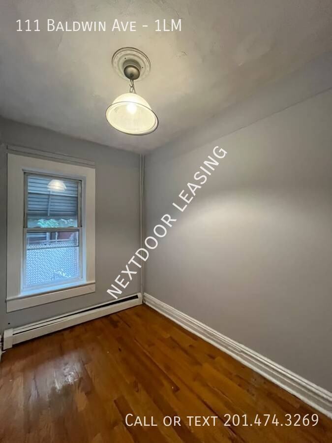111 Baldwin Ave #1LM - Photo 6 of 8