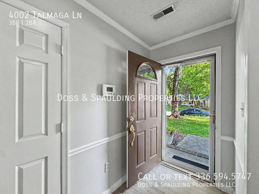 4002 Talmaga Ln - Photo 4 of 25