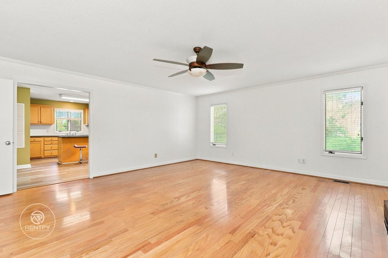 4449 Orchard Knob Ln - Photo 5 of 27
