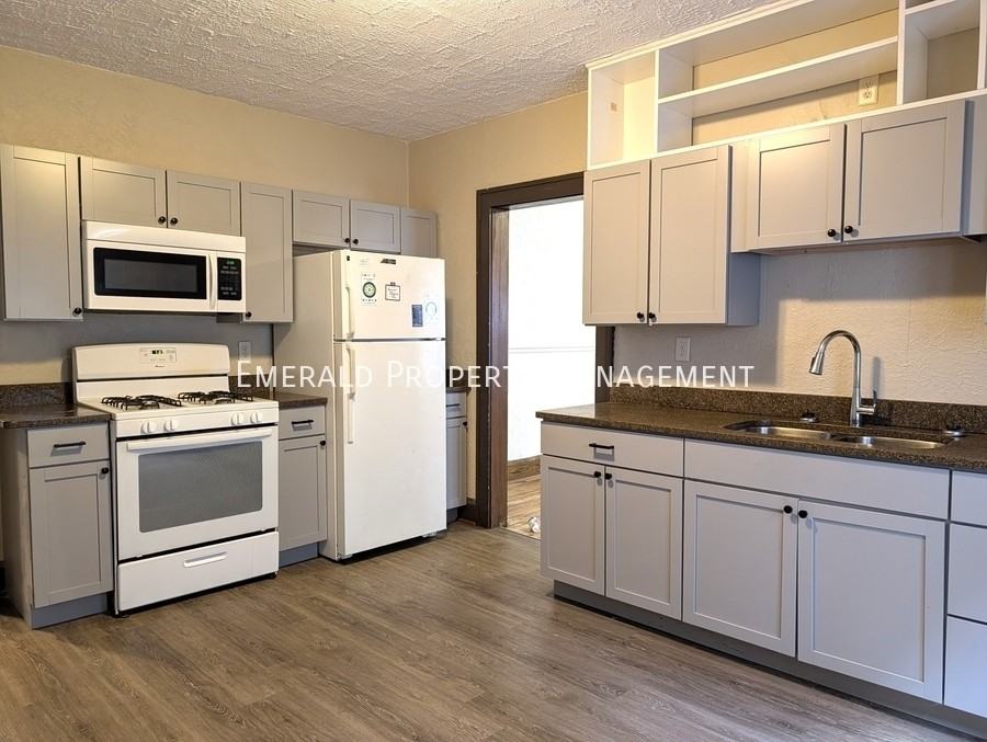 116 Regan St #116 - Photo 7 of 13