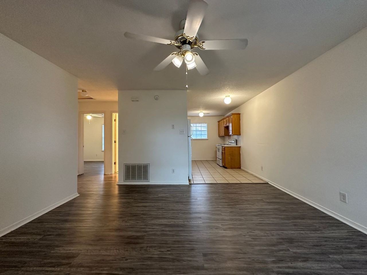 4717 S 29th St #C - Photo 2 of 10