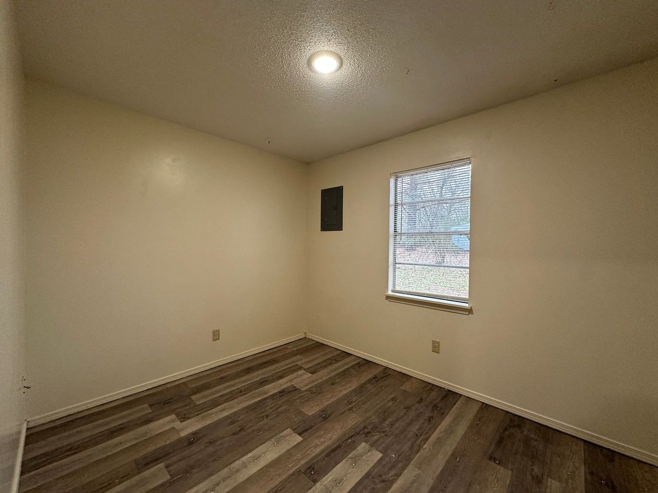 3505 Elm St #A - Photo 5 of 7