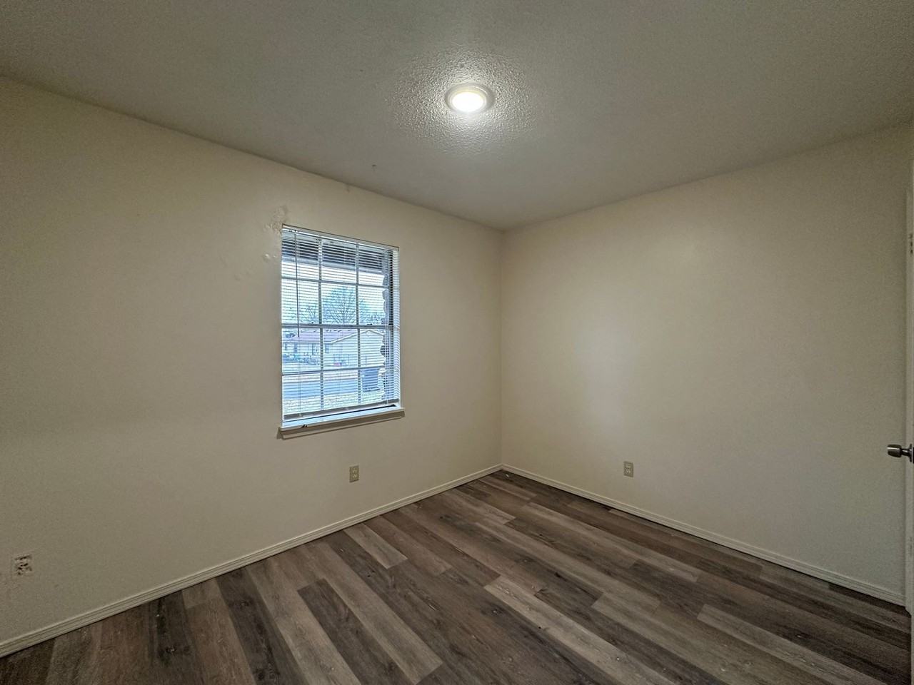 3505 Elm St #A - Photo 6 of 7