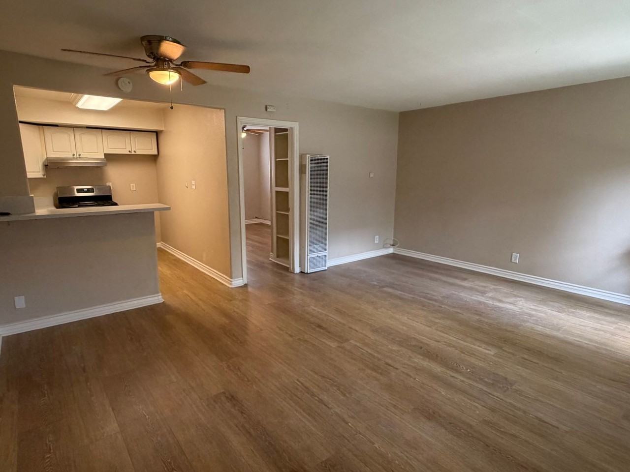 2119 E Westport Dr #2 - Photo 3 of 15