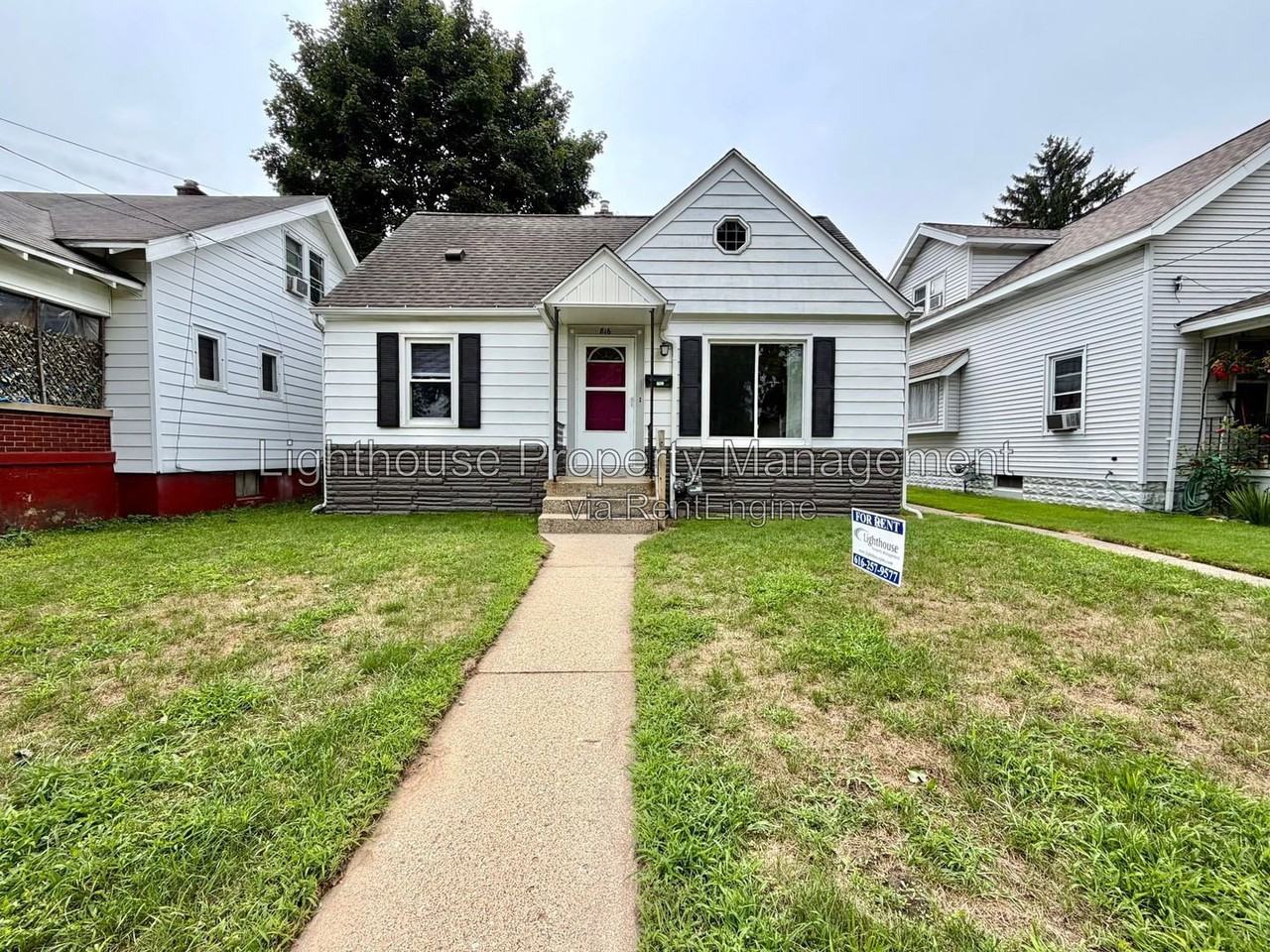 816 Webster St Nw - Photo 2 of 23