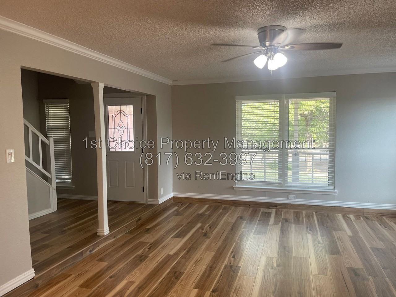 1516 Oakridge Ct W - Photo 3 of 50
