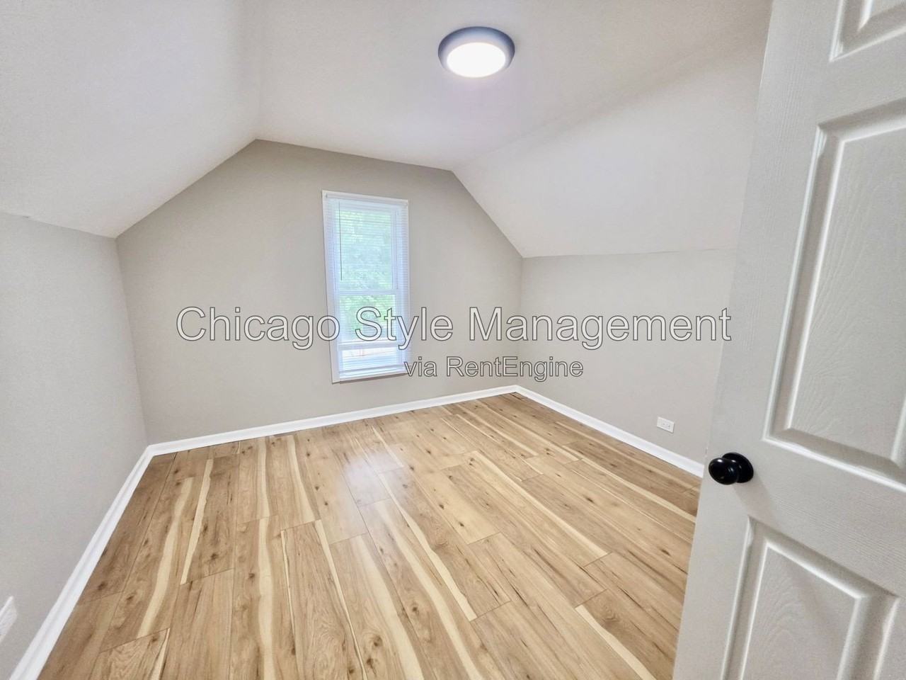 14813 Evers St - Photo 6 of 30