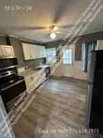 featured image of 16 C St #16