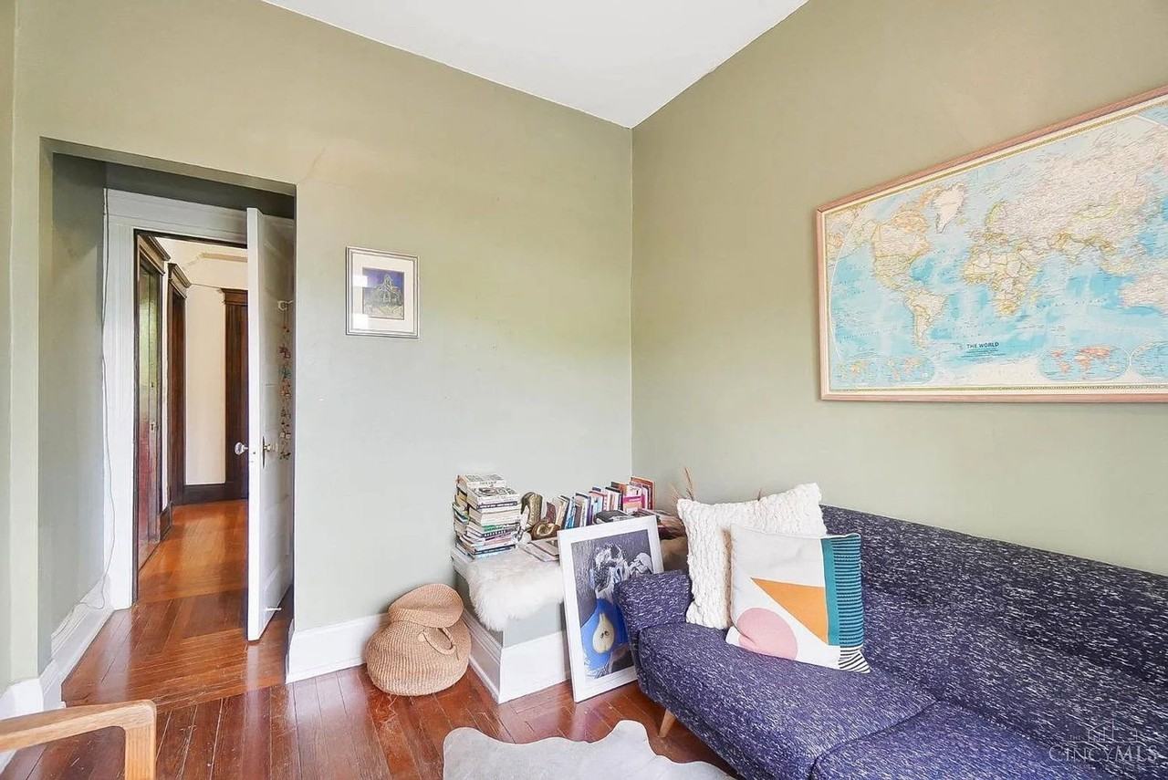 345 Mcalpin Ave #2 - Photo 5 of 23
