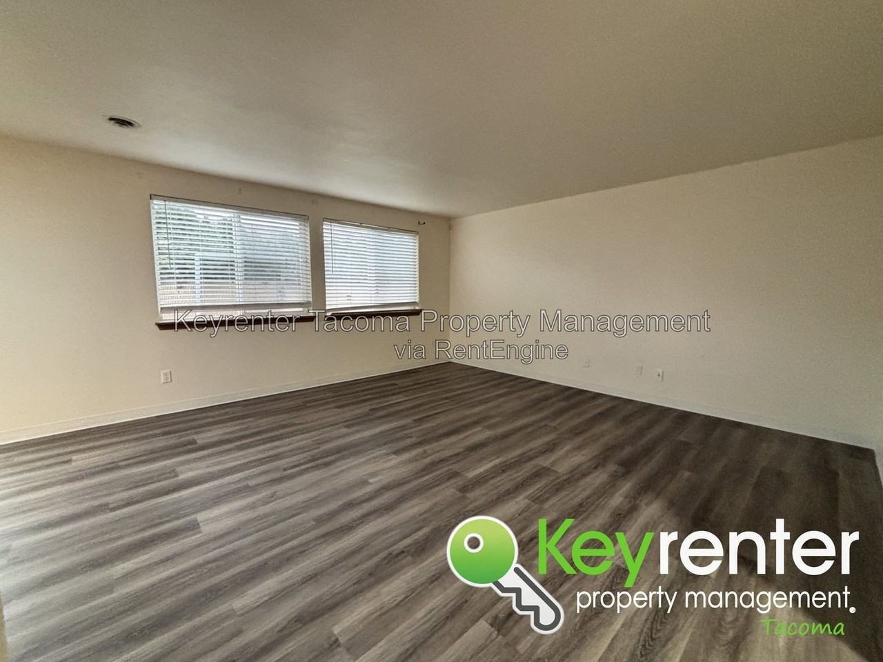 8604 63rd Ave Sw - Photo 2 of 21