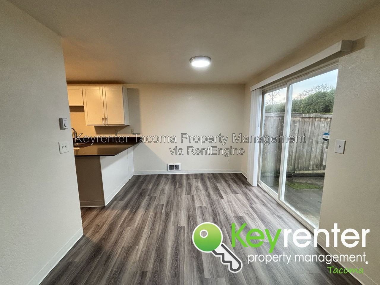 8604 63rd Ave Sw - Photo 5 of 21