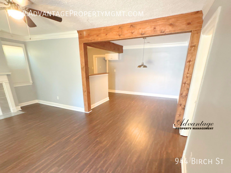 944 Birch St - Photo 7 of 21